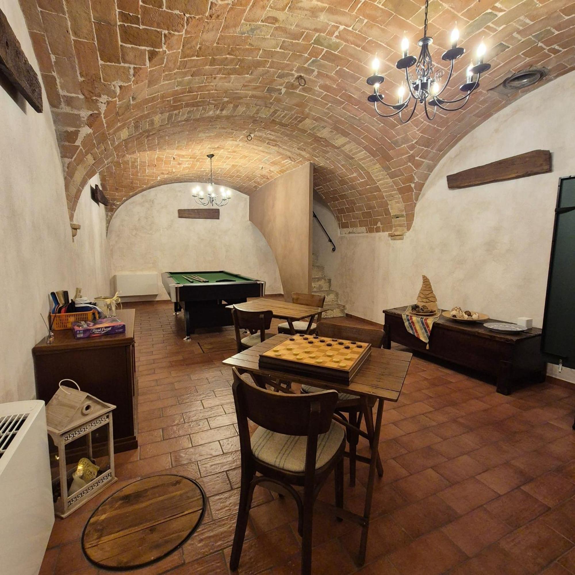 Dimora Dei Baldi - Rooms & Relax Fagnano Alto Exteriör bild