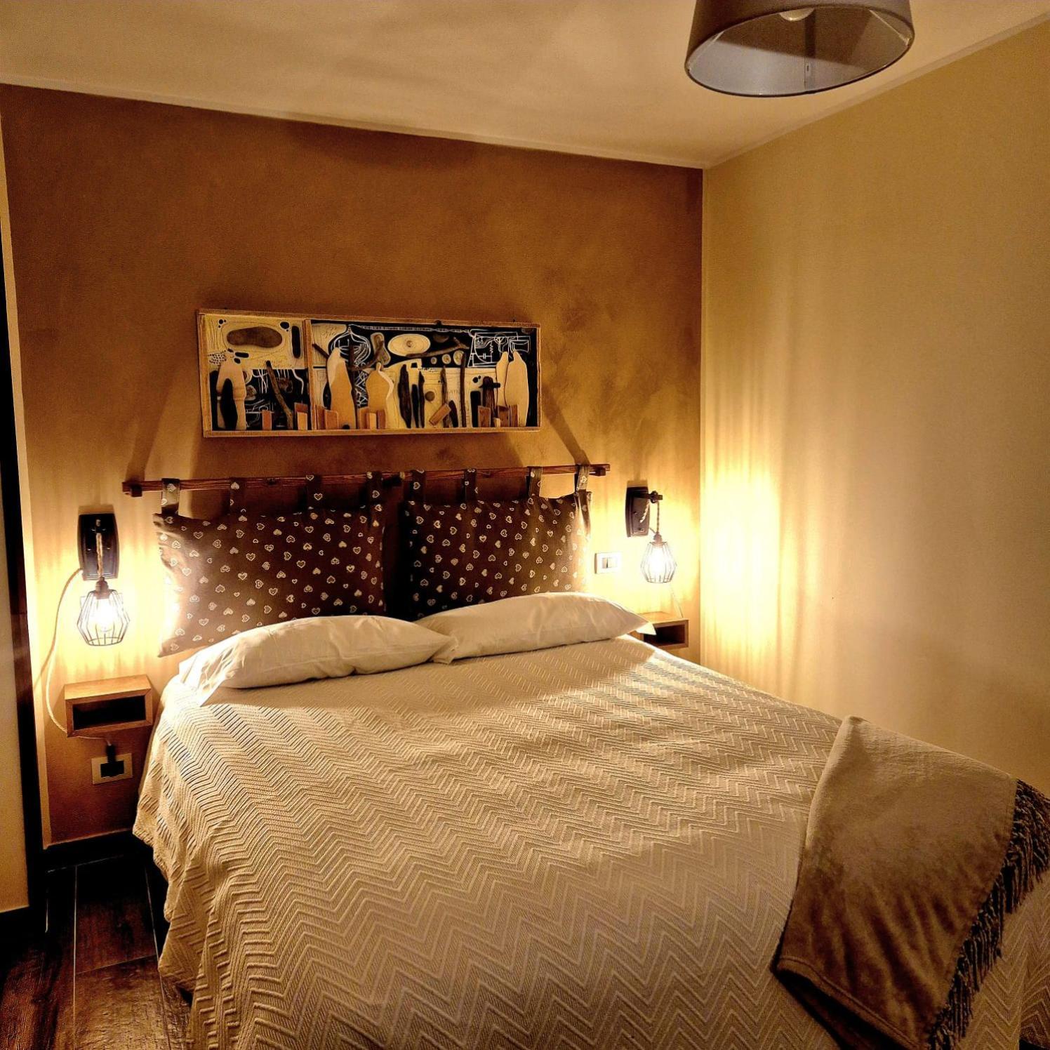 Dimora Dei Baldi - Rooms & Relax Fagnano Alto Exteriör bild